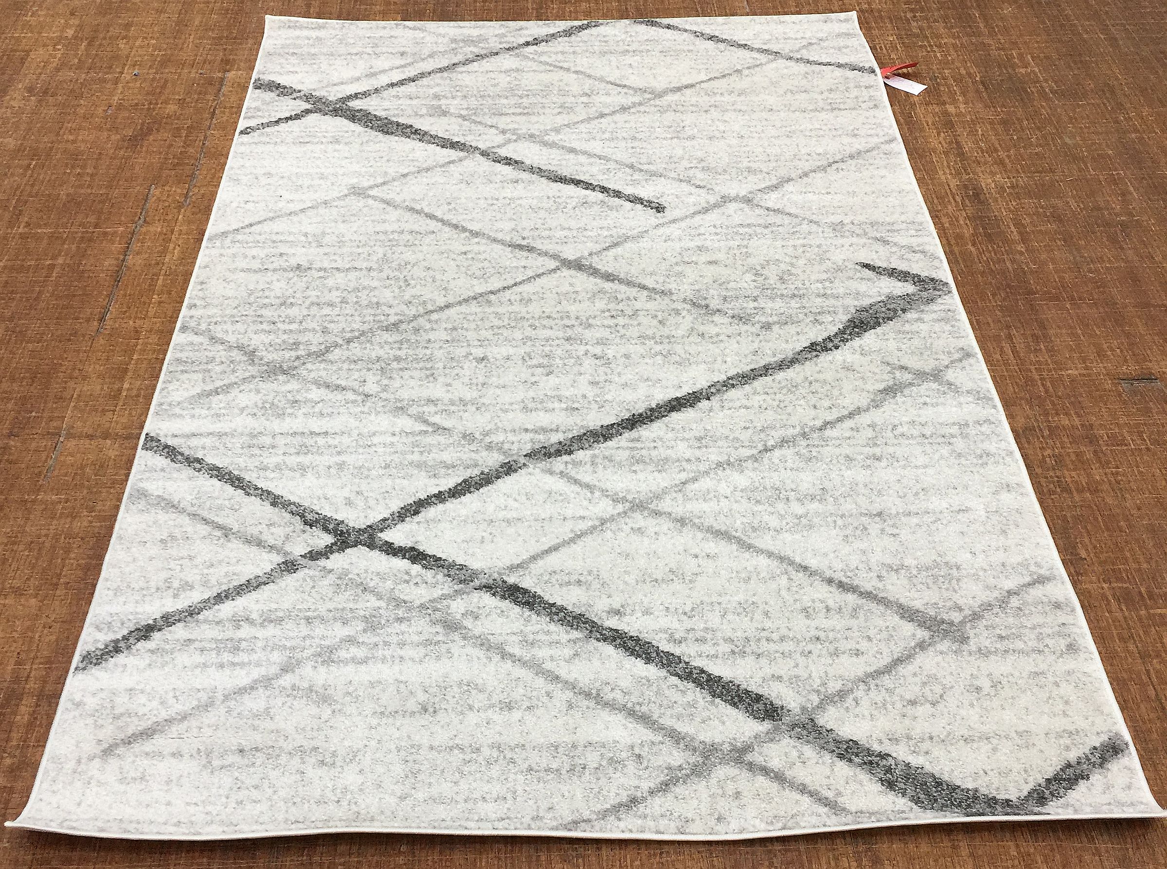 01-rug-is-too-long.jpg
