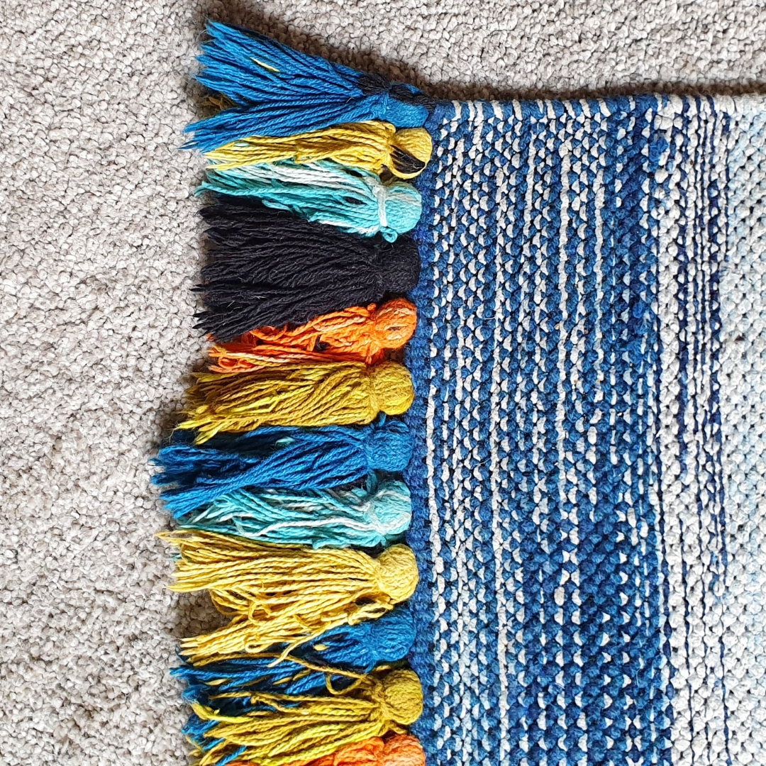 The Best Rug Fringing on the West Coast image of a fringe rug